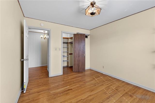 2114 Shearer Road, Kansas City, KS 66106