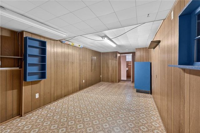 2114 Shearer Road, Kansas City, KS 66106