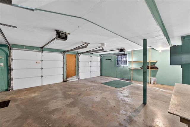 2114 Shearer Road, Kansas City, KS 66106