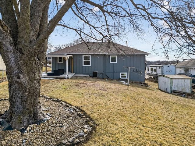 2114 Shearer Road, Kansas City, KS 66106