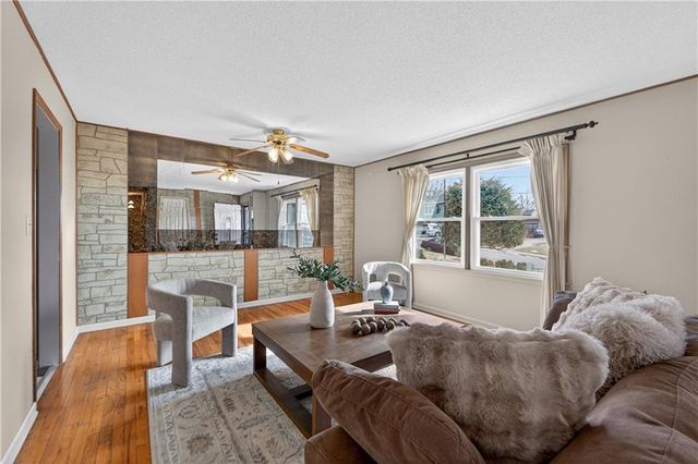 2114 Shearer Road, Kansas City, KS 66106