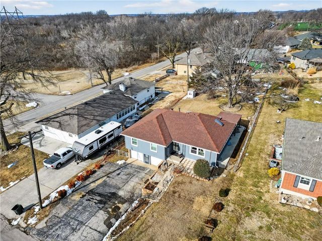 2114 Shearer Road, Kansas City, KS 66106