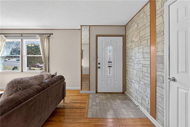 2114 Shearer Road, Kansas City, KS 66106