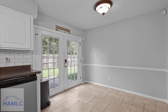 807 Hidden Hollow Circle, Hinesville, GA 31313