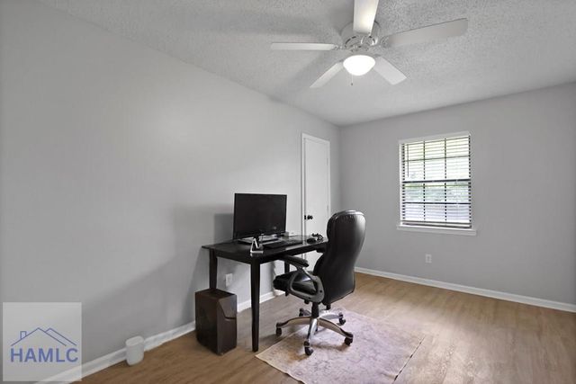 807 Hidden Hollow Circle, Hinesville, GA 31313