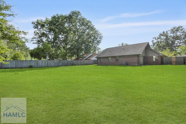 807 Hidden Hollow Circle, Hinesville, GA 31313
