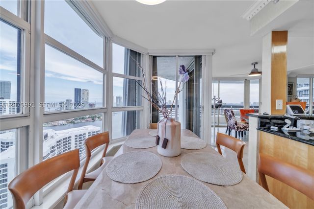 3530 Mystic Pointe Dr 3210, Aventura, FL 33180
