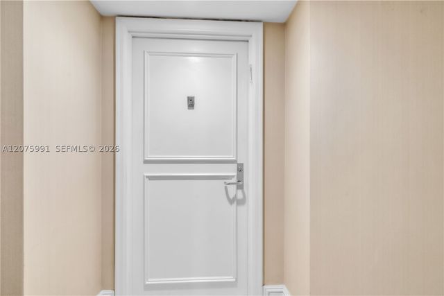 3530 Mystic Pointe Dr 3210, Aventura, FL 33180