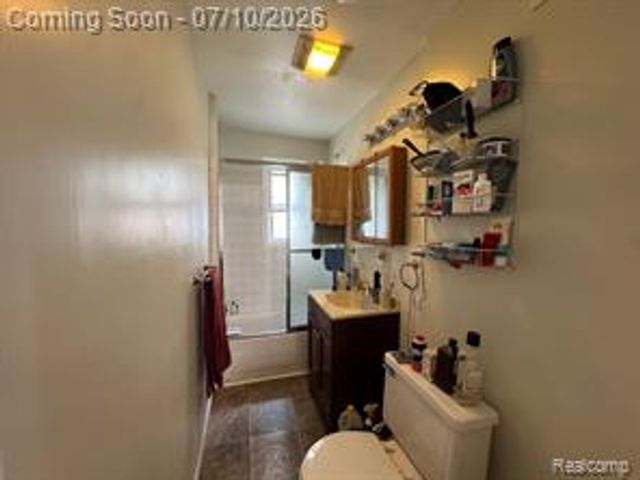2461 Andrus Street, Hamtramck, MI 48212
