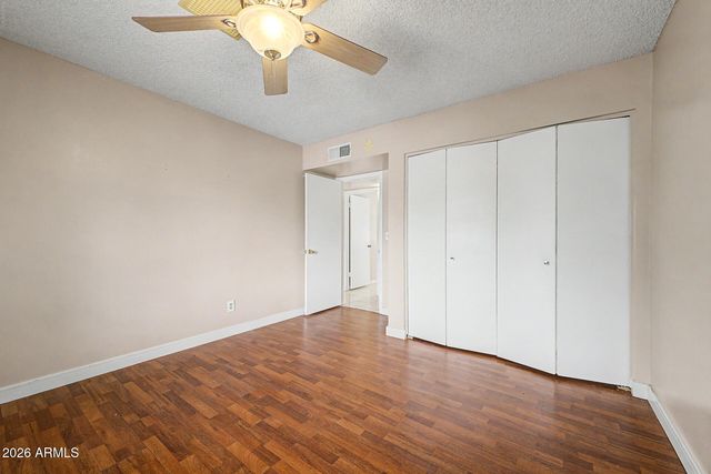 3048 W ACOMA Drive, Phoenix, AZ 85053