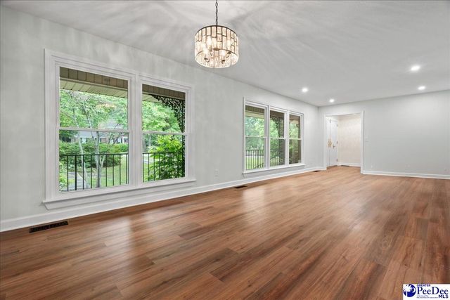 511 Arbor Dr, Florence, SC 29501