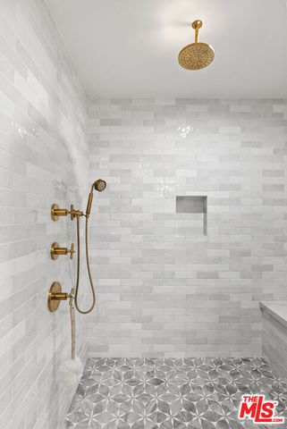 7250 Franklin Avenue 616, Los Angeles, CA 90046