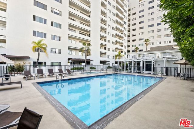 7250 Franklin Avenue 616, Los Angeles, CA 90046