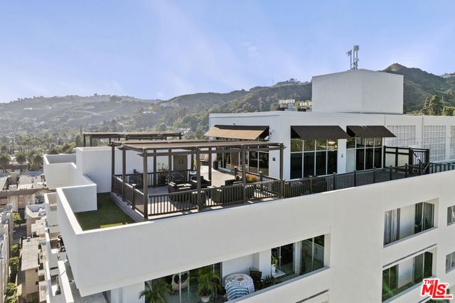 7250 Franklin Avenue 616, Los Angeles, CA 90046