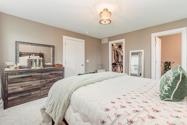 5860 Cotton Top Crest, Freeland, MI 48623