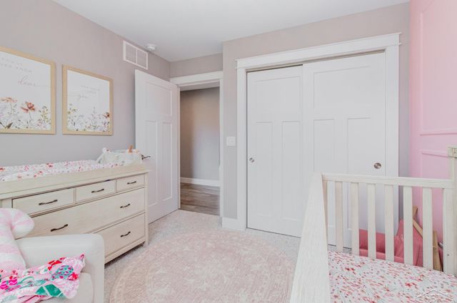 5860 Cotton Top Crest, Freeland, MI 48623