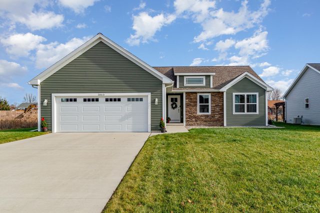 5860 Cotton Top Crest, Freeland, MI 48623