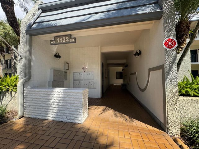 4832 Esedra Court 106, Lake Worth, FL 33467