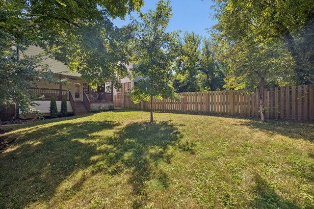 1504B Dugger Dr, Nashville, TN 37206