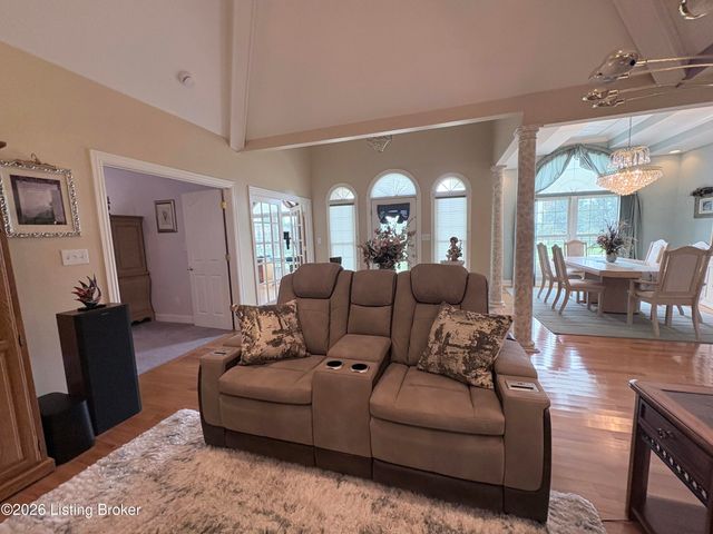 15815 Crystal Valley Way, Louisville, KY 40299