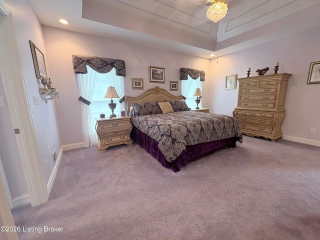 15815 Crystal Valley Way, Louisville, KY 40299