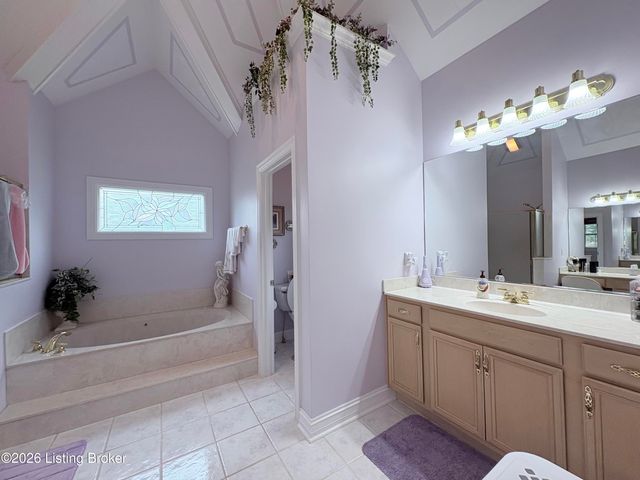 15815 Crystal Valley Way, Louisville, KY 40299