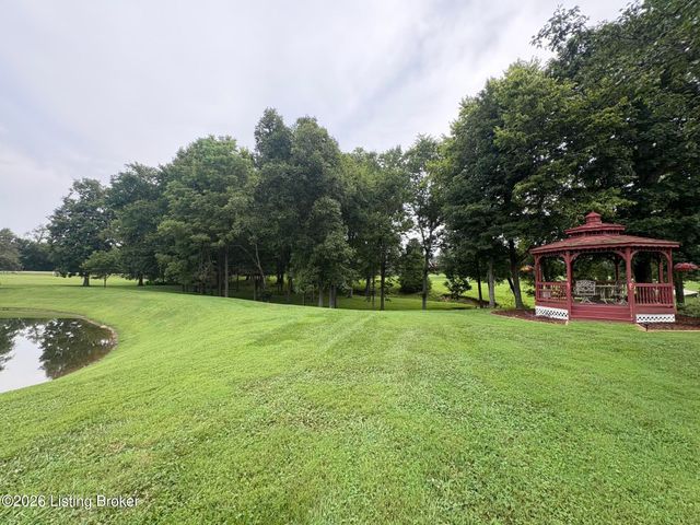 15815 Crystal Valley Way, Louisville, KY 40299