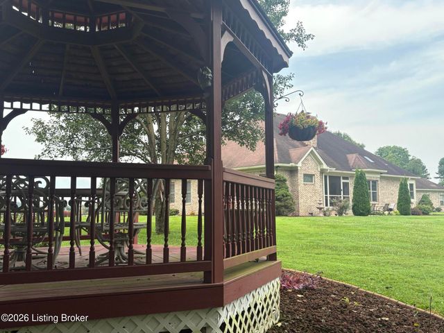 15815 Crystal Valley Way, Louisville, KY 40299