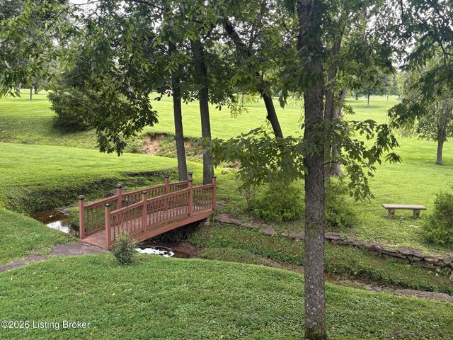 15815 Crystal Valley Way, Louisville, KY 40299