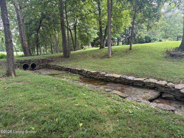 15815 Crystal Valley Way, Louisville, KY 40299