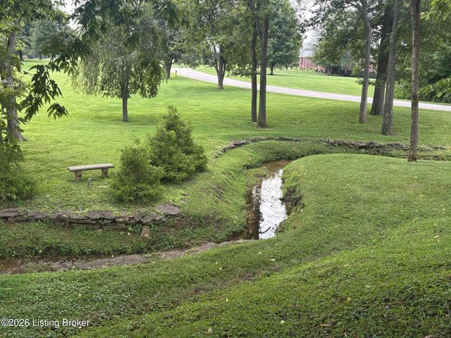 15815 Crystal Valley Way, Louisville, KY 40299