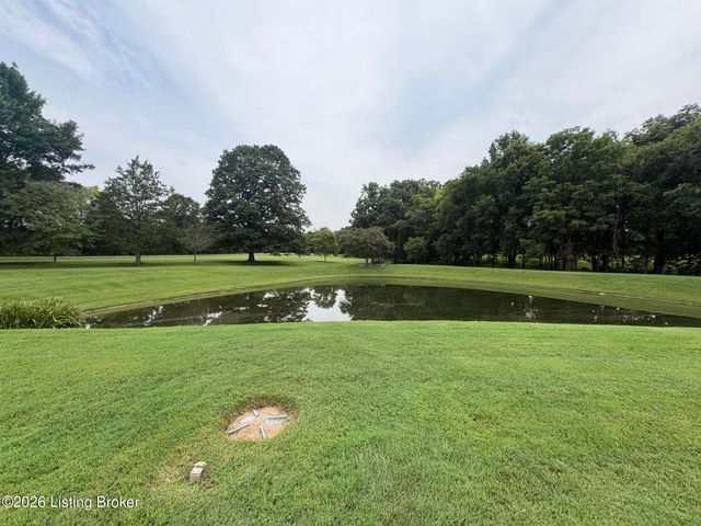15815 Crystal Valley Way, Louisville, KY 40299