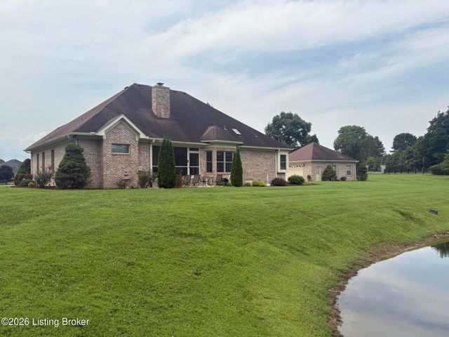 15815 Crystal Valley Way, Louisville, KY 40299