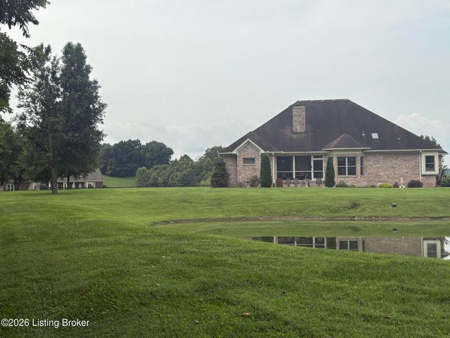 15815 Crystal Valley Way, Louisville, KY 40299