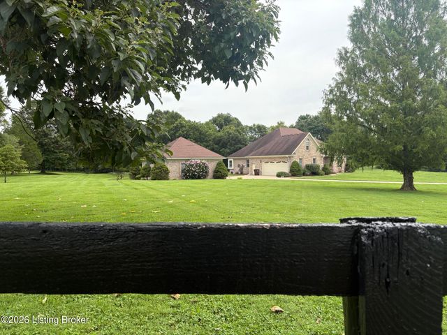 15815 Crystal Valley Way, Louisville, KY 40299