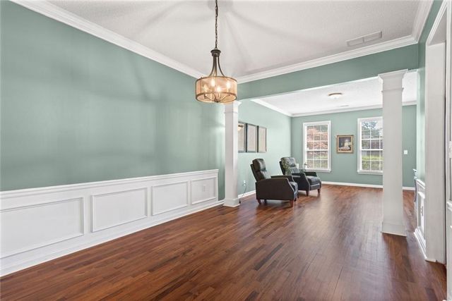 1335 Lyndhurst Way, Roswell, GA 30075