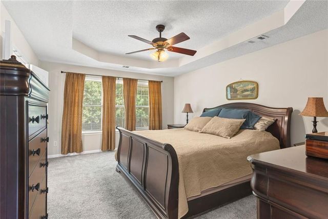 1335 Lyndhurst Way, Roswell, GA 30075