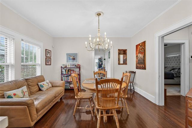 401 W SAUNDERS STREET, Plant City, FL 33563