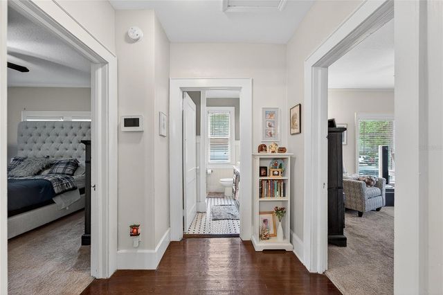 401 W SAUNDERS STREET, Plant City, FL 33563