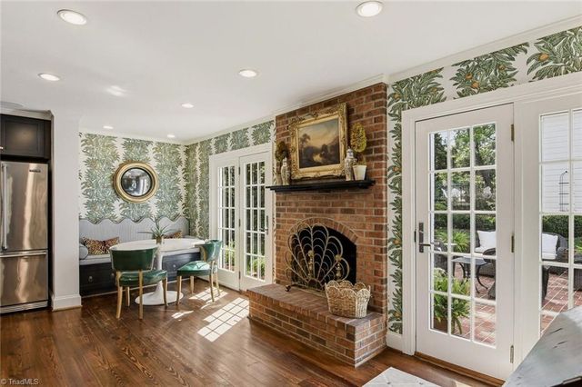 628 Roslyn Road, Winston-salem, NC 27104