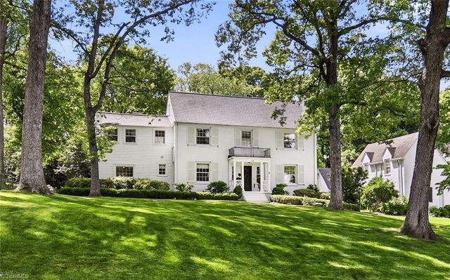 628 Roslyn Road, Winston-salem, NC 27104