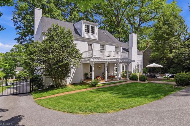 628 Roslyn Road, Winston-salem, NC 27104