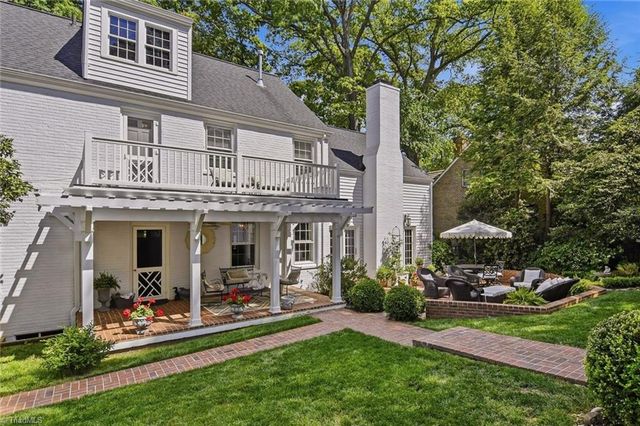 628 Roslyn Road, Winston-salem, NC 27104