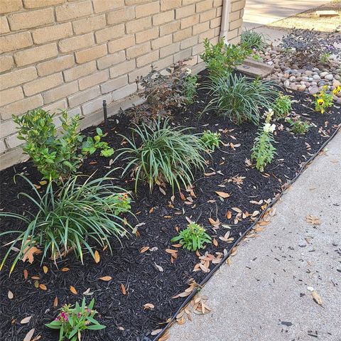 8130 Sunny Ridge Drive, Houston, TX 77095