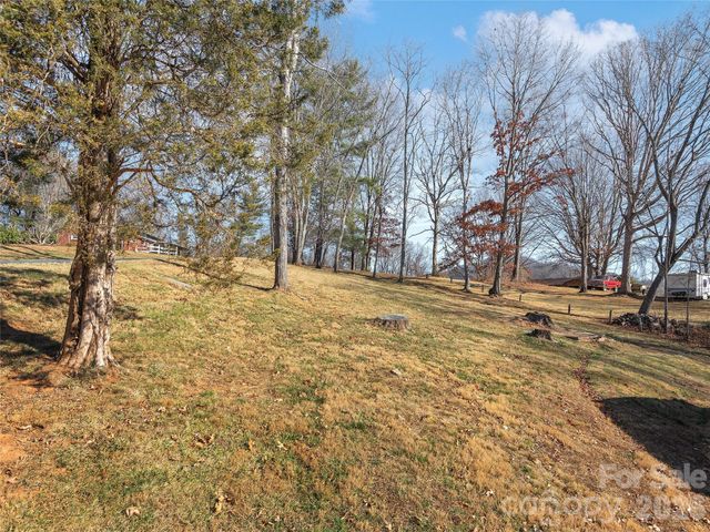 13 Eastwood Drive, Canton, NC 28716