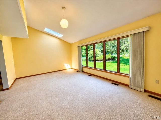 7801 Clearwater Circle, Pompey, NY 13104