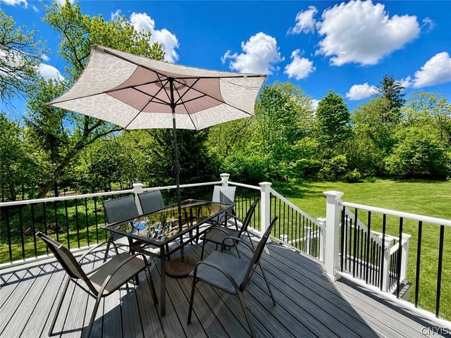 7801 Clearwater Circle, Pompey, NY 13104