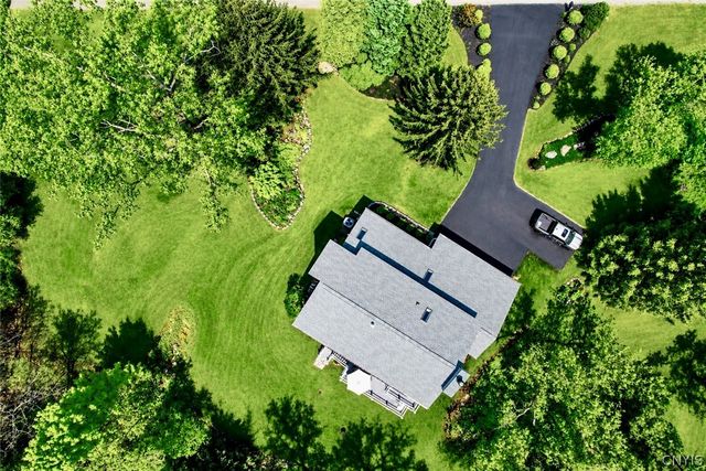 7801 Clearwater Circle, Pompey, NY 13104