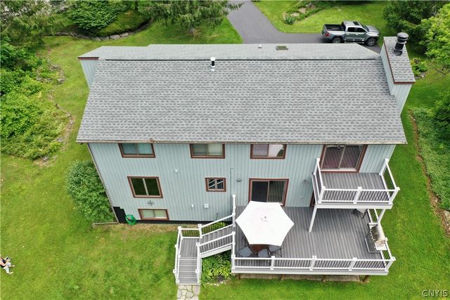 7801 Clearwater Circle, Pompey, NY 13104