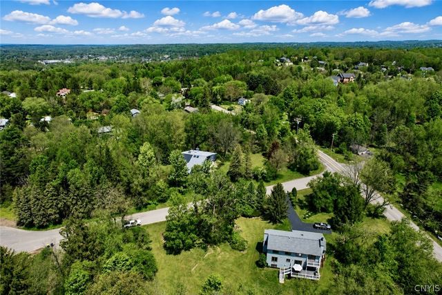 7801 Clearwater Circle, Pompey, NY 13104